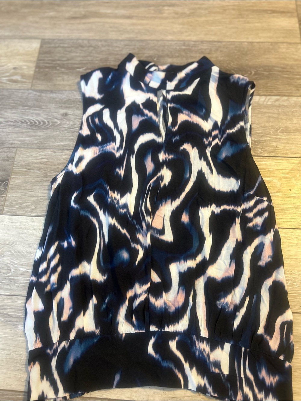 Liverpool Abstract Sleeveless Shell Top - Black, White, Blush